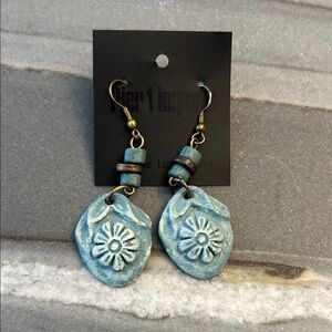 Pier 1 Blue Floral Earrings